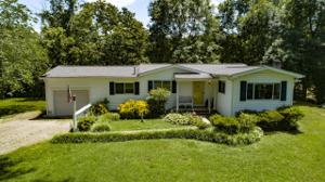 911 Ridgeview Drive