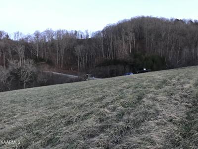 Russell Brothers Rd