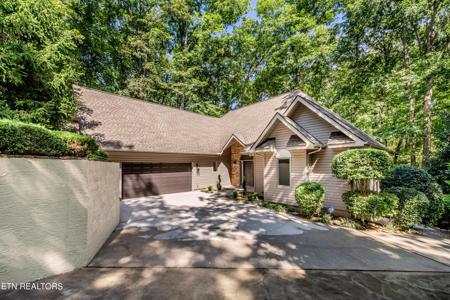 120 Vinita Lane