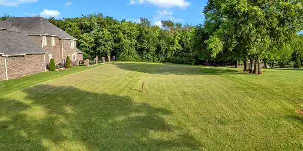3263 Lowes Landing