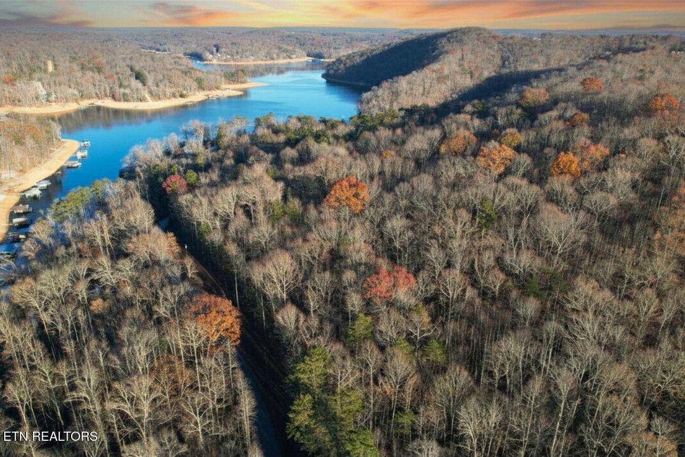 Image 2: Hiwassee View Dr
