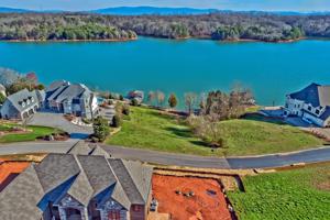 180 Cormorant Drive