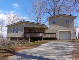 2761 Lowe Drive