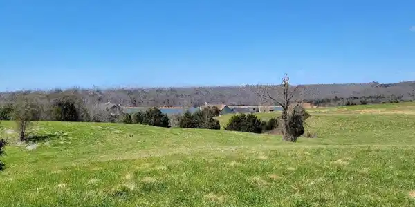 Russell Brothers Rd