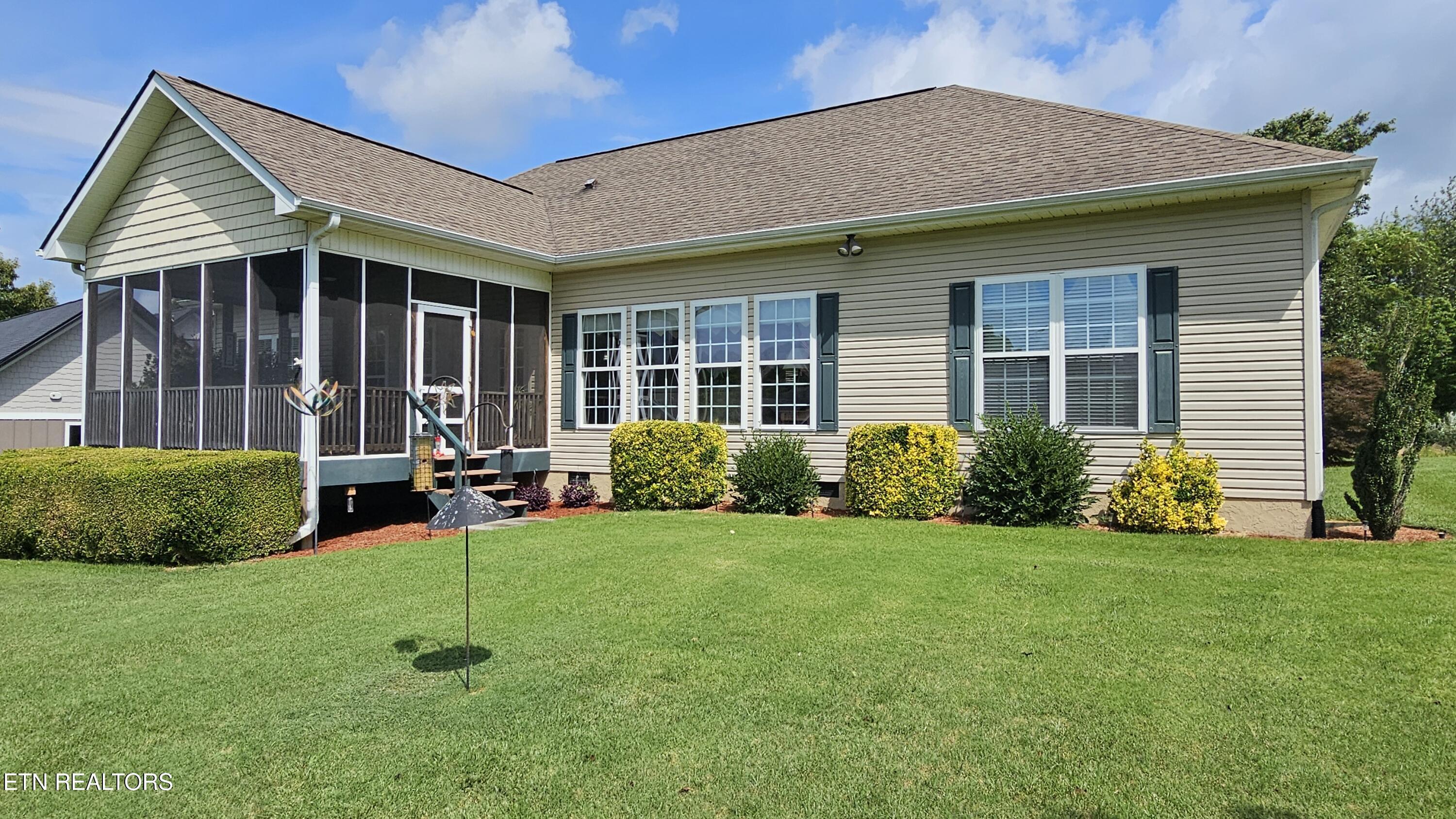 Image 3: Backyard Exterior