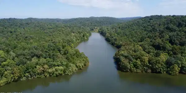 400 Little Dogwood Valley Rd