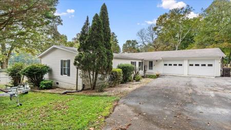 206 Willow Drive