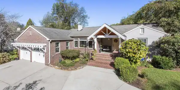 1537 Southgate Rd