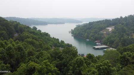 Shanghai Lake Ln