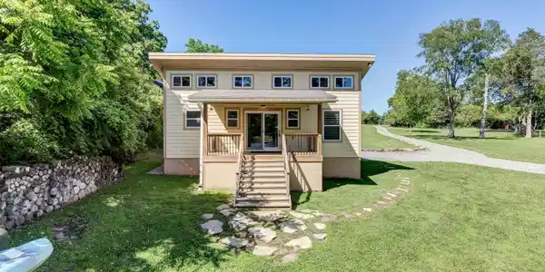 141 Cedar Crest Lane