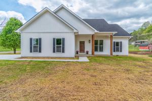102 Mohawk Lane