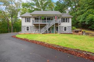 2412 Shorewood Lane