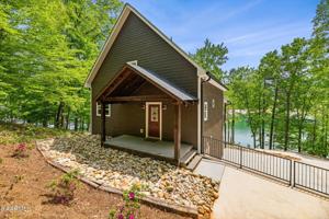 360 Harbor Lane
