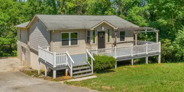 Image 2: 02-3311 Big Cove Ln 33