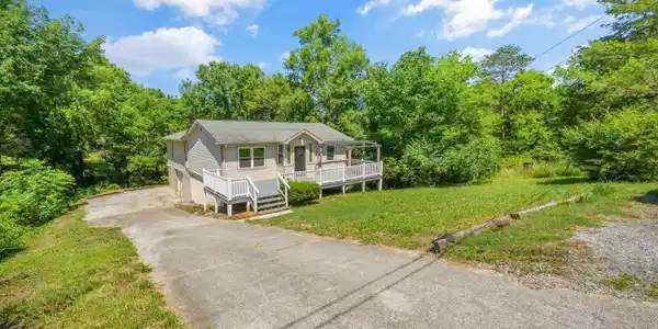 Image 3: 03-3311 Big Cove Ln 32
