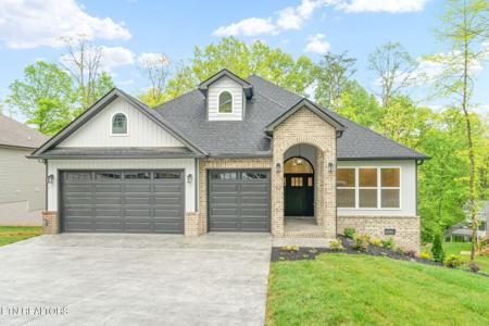 206 Amohi Trace