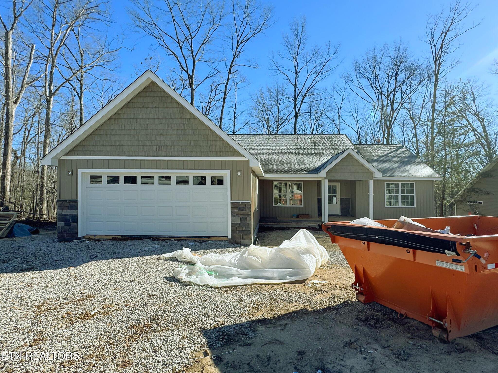 Image 1: 105 Peebles Rd