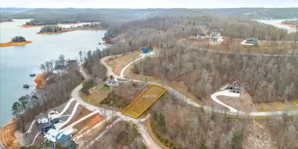 222 Suncrest Cove