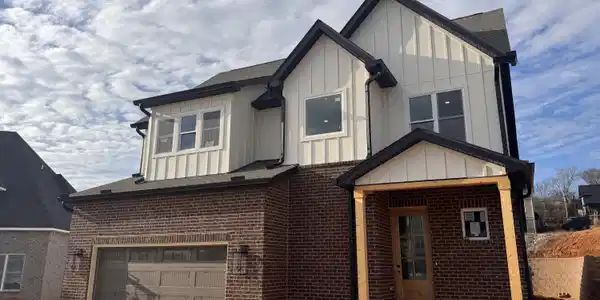 11713 Sunrise View Lane