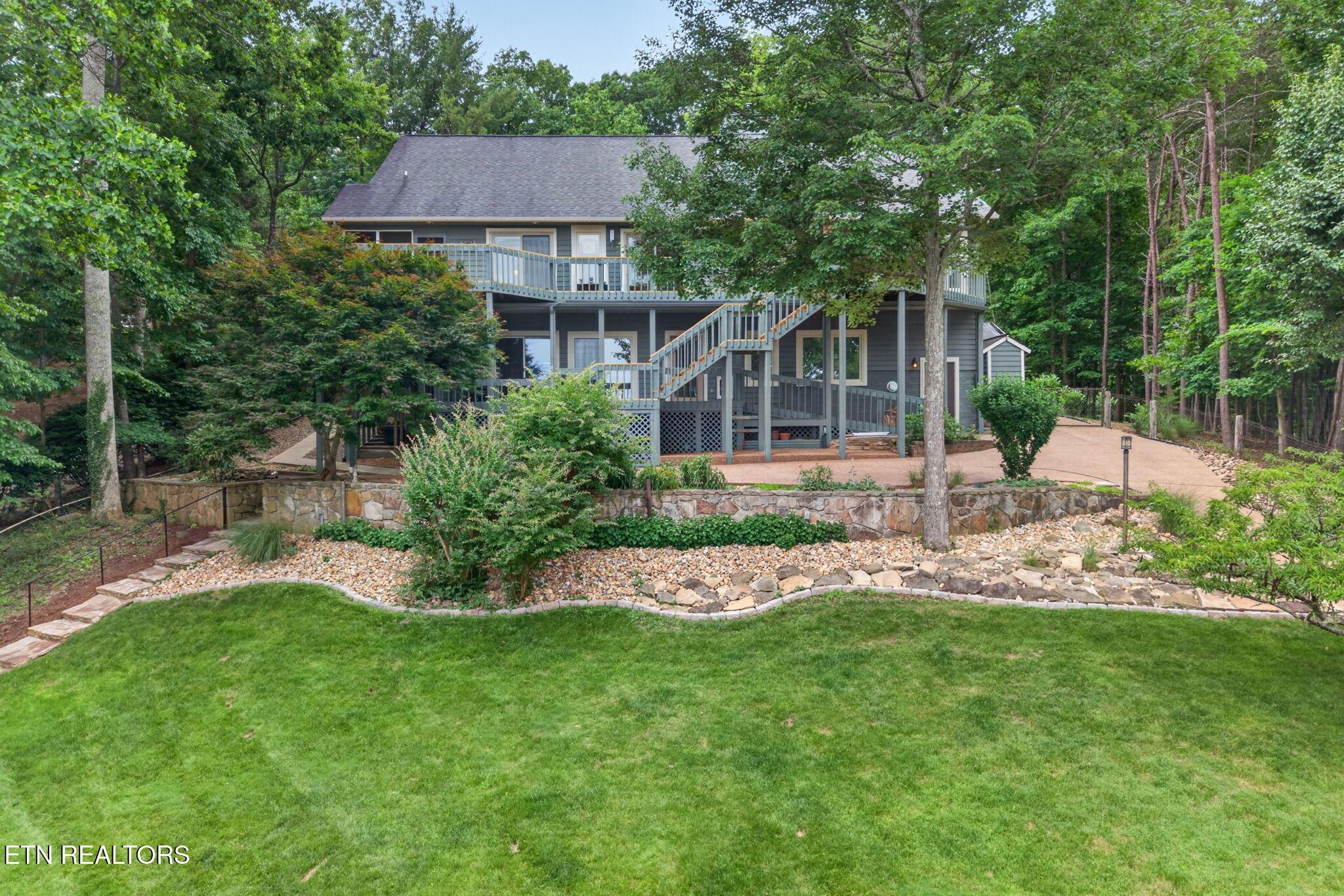 Image 4: 4-web-or-mls-150 Lynhurst Dr_9