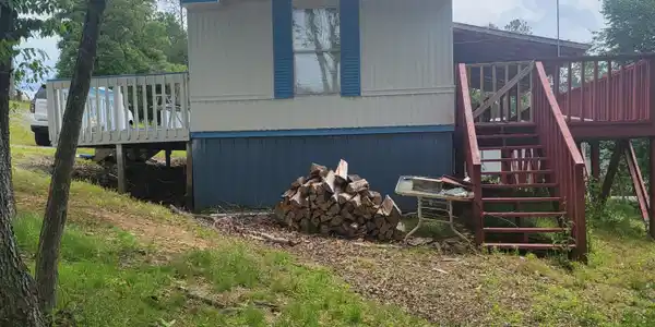 Image 2: 2