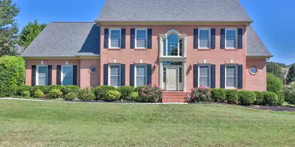 811 Mcguffeys Drive