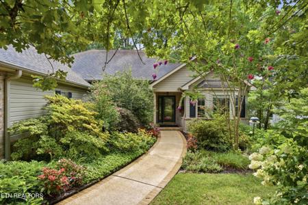 114 Oostanali Way