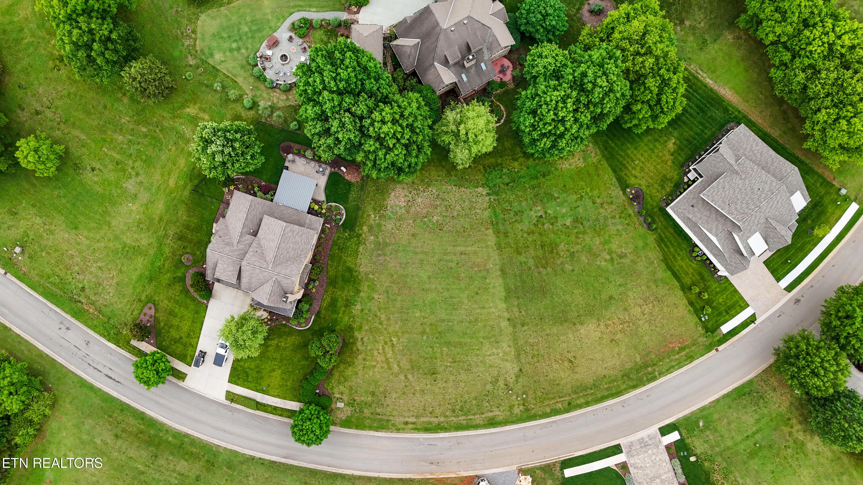 Image 3: 01-2532 Persimmon Ridge09