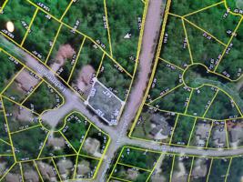 100 Lechmere Ct Off Drive