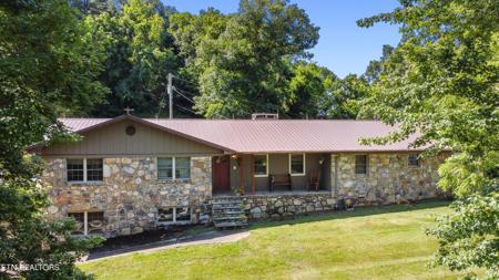 5117 Calderwood Hwy