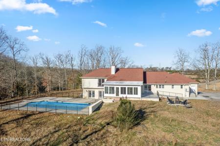 8002 Jackson Bend Rd