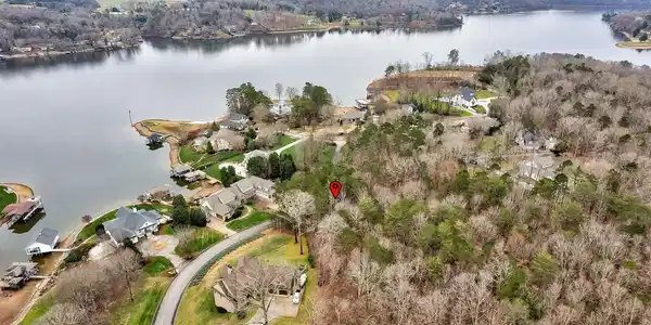 120 Blue Herron Drive