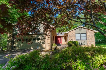 1637 Cherokee Rd E