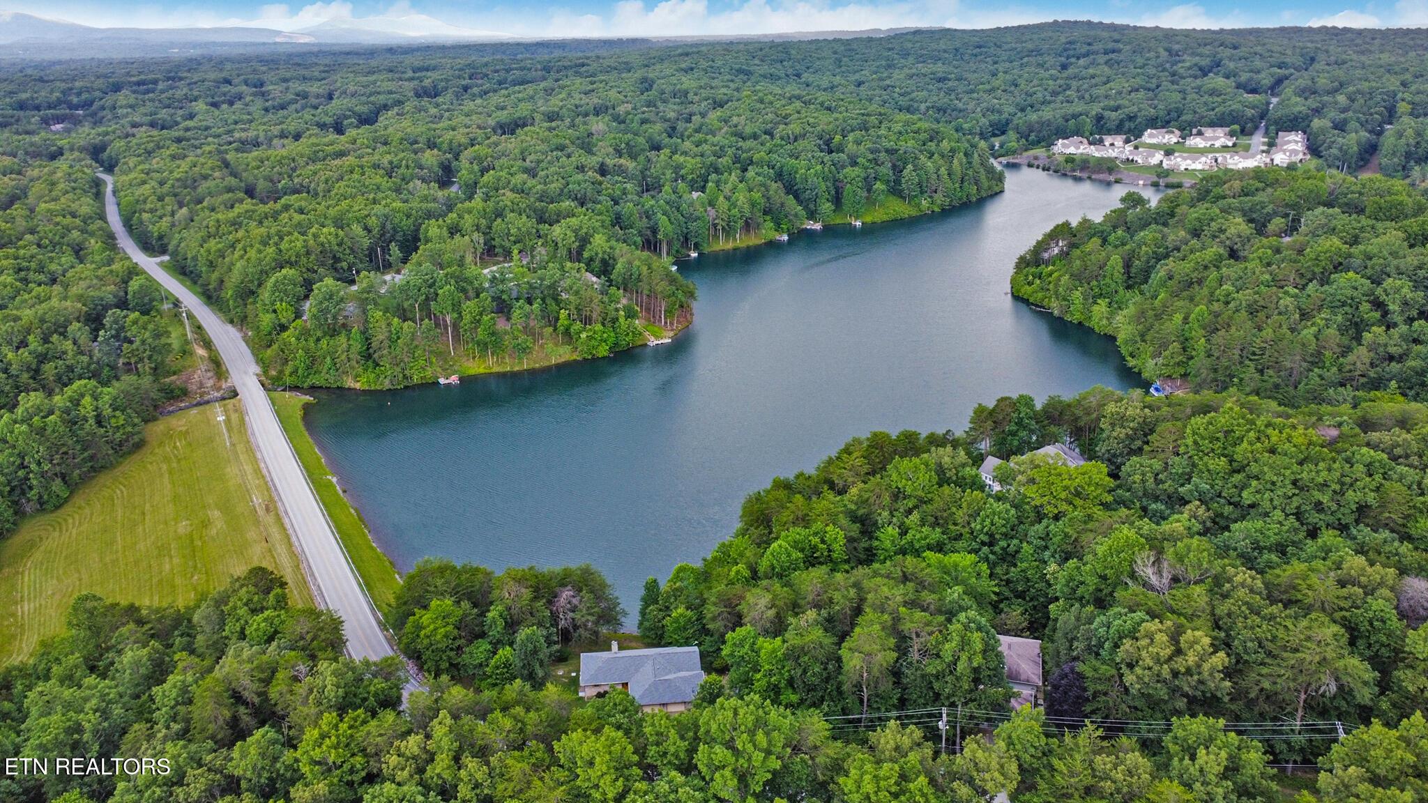 Image 4: dji_0380-dji_0382