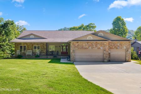 573 E Norris Point Rd