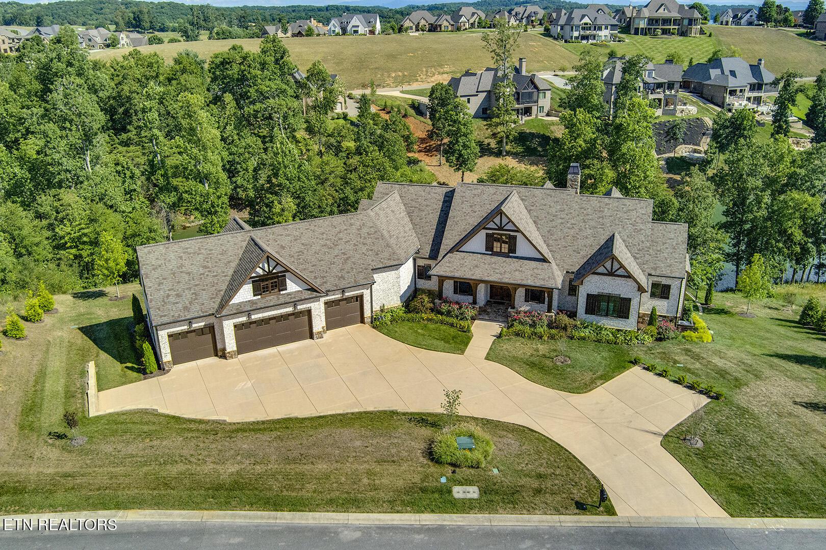 Image 2: 02_HalyardRoad_1481_FrontElevated