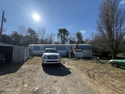 608 Old Slag Rd
