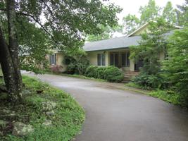 1608 Cherokee Rd