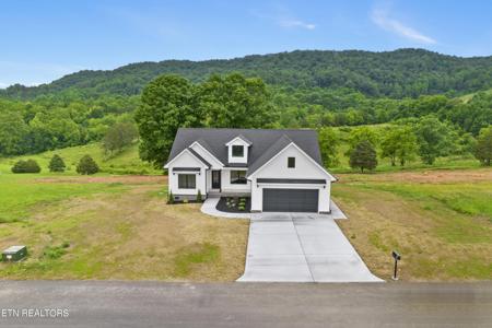 106 Waterfront Knoll