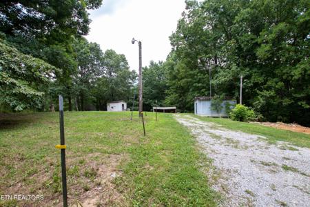 174 & 178 Hilltop Drive
