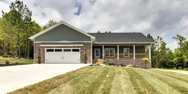 638 Hiwassee Circle