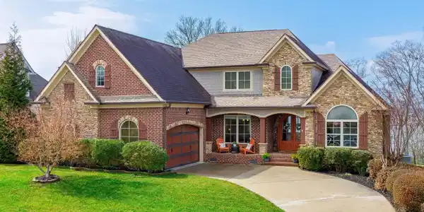 6291 Breezy Hollow Lane