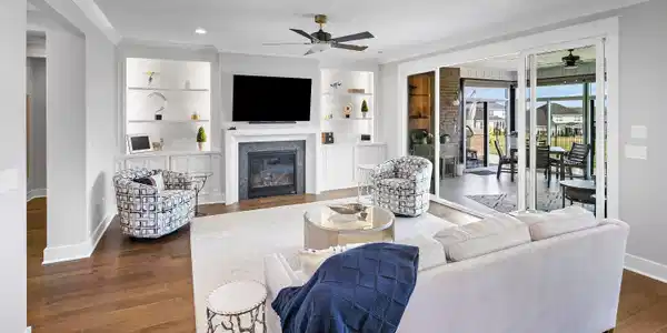 Image 3: living rm view