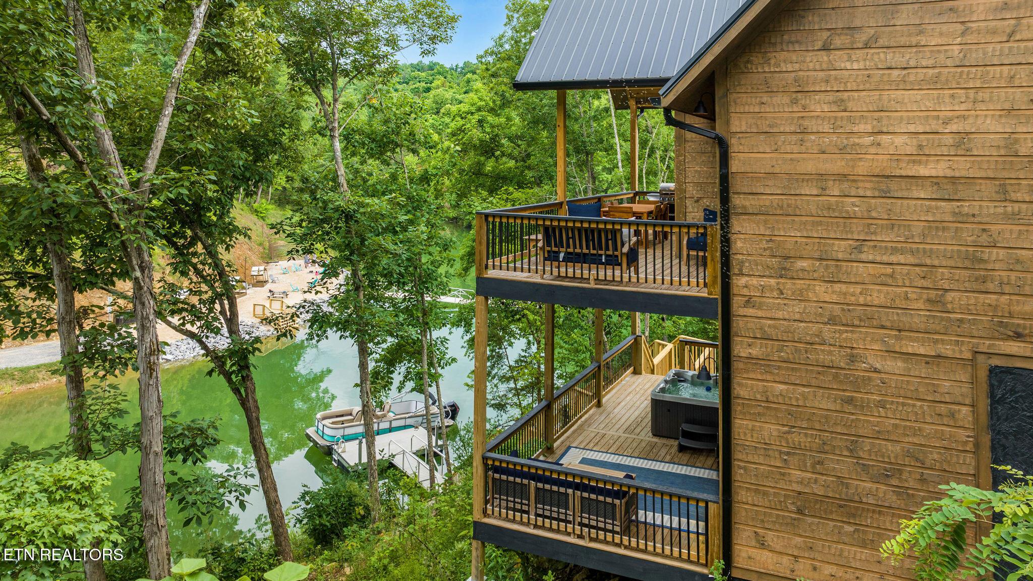 Image 3: DJI_0425-HDR