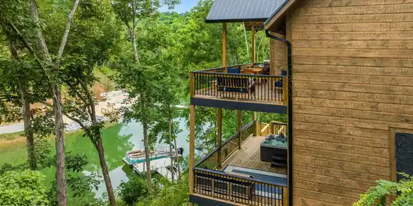 Image 3: DJI_0425-HDR