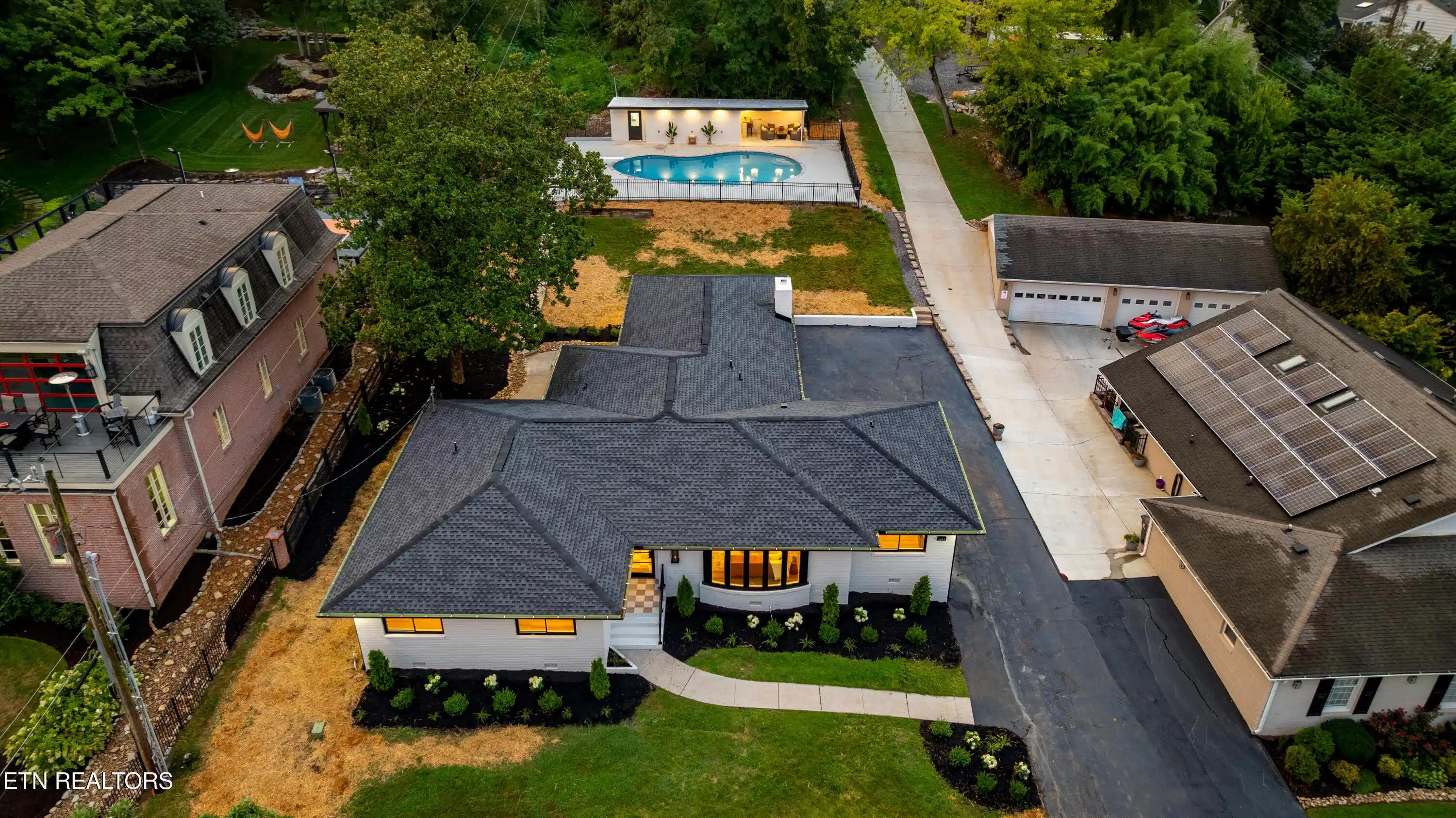 Image 1: DJI_0095-HDR