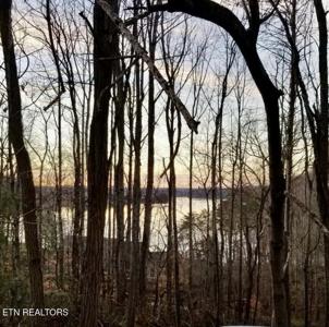 196 E Cove Drive