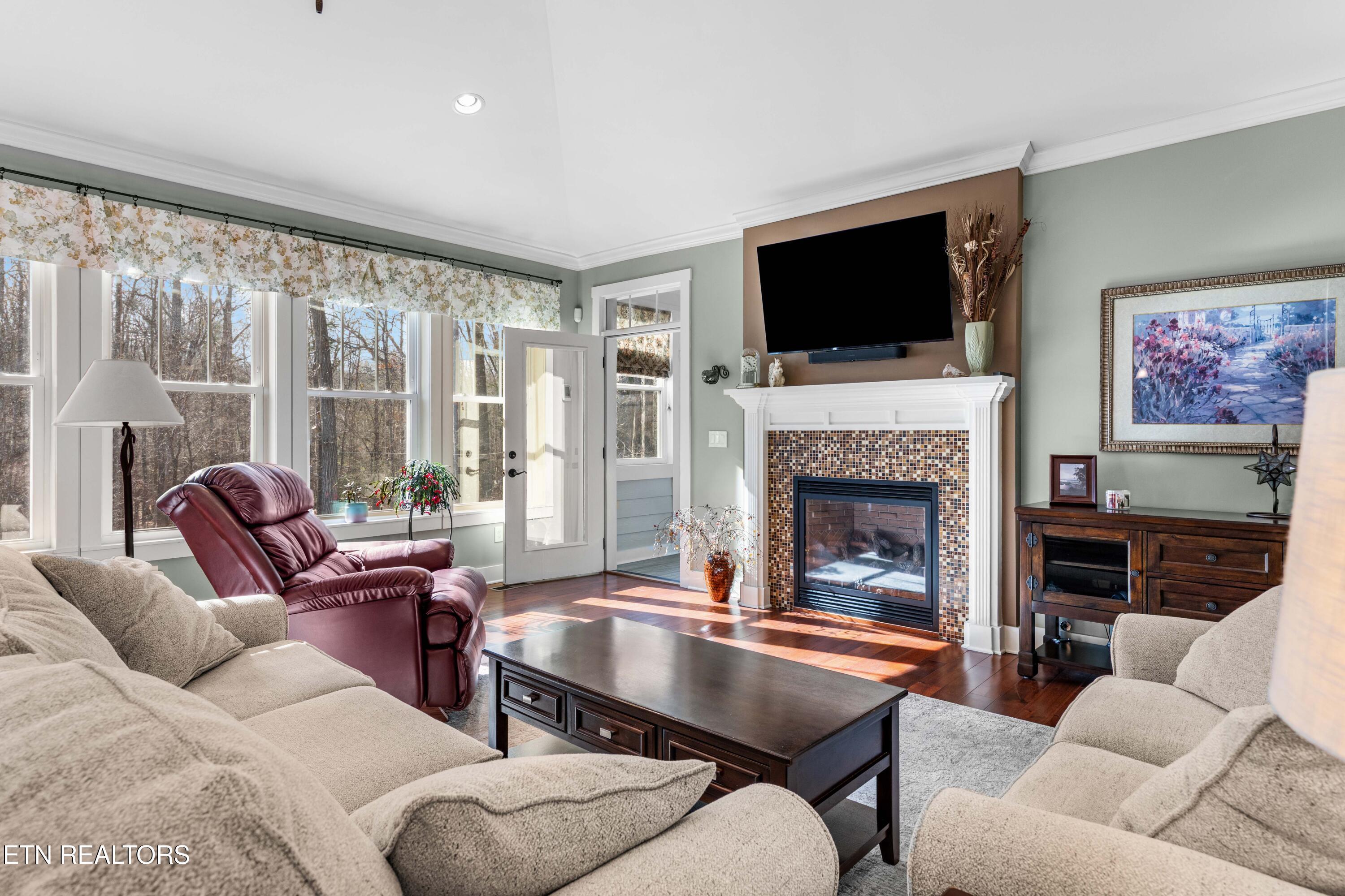 Image 3: Great Room