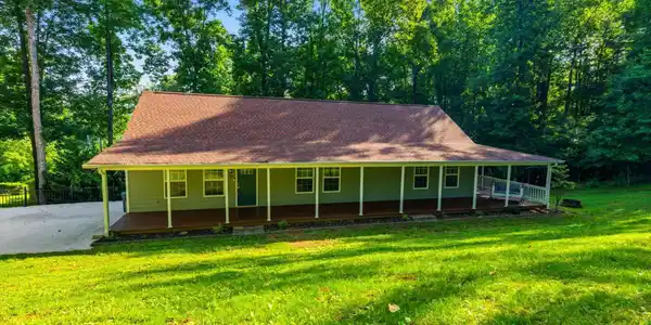240 Scenic Drive