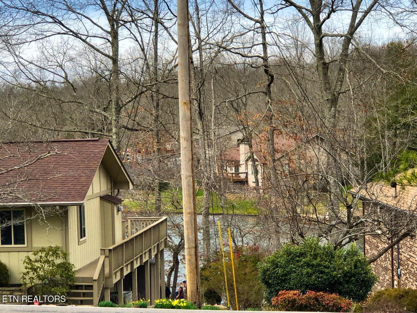 Image 3: Across from Lake St. George!